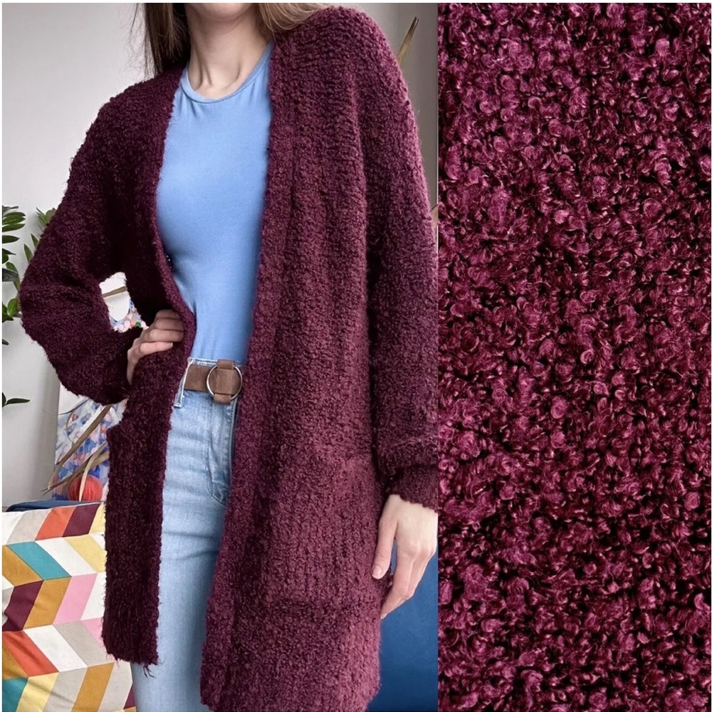 American Eagle Soft Knit Cranberry Maroon Cardigan Baggy Sweater 2 Pockets SMALL